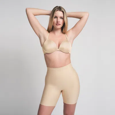 Skims Body In Neutral