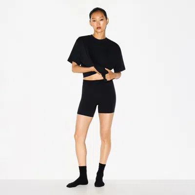 Skims Boyfriend In Black