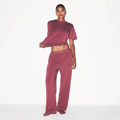 Skims Boyfriend In Burgundy