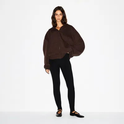 Skims Boyfriend Fleece In Brown