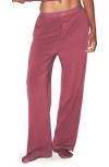 Skims Boyfriend Loose Pants In Pink