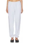 Skims Fleece Tapered Classic Sweatpants In White