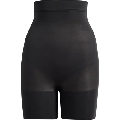 Skims Everyday Sculpt Mid Thigh Shorts In Black