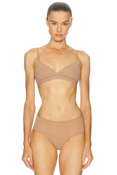 Skims Fits Everybody Brief In Brown