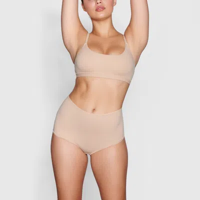 Skims Fits Everybody Scoop Neck Bralette In Neutral