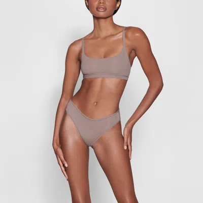 Skims Fits Everybody In Gray