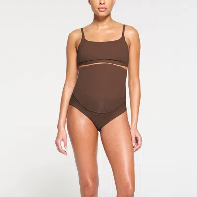 Skims Fits Everybody In Brown