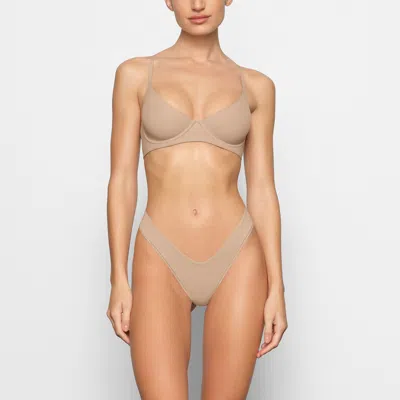 Skims Fits Everybody In Brown