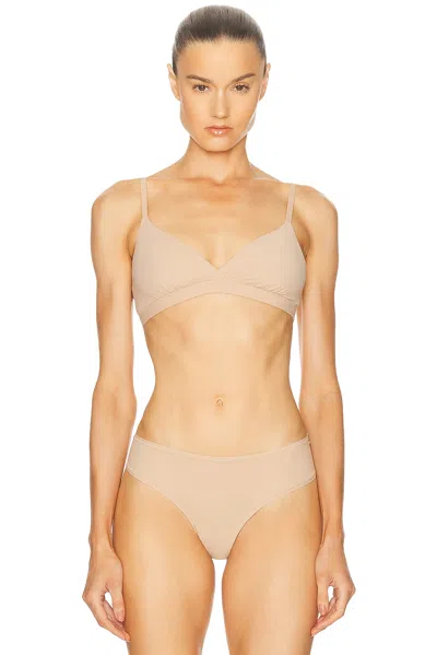 SKIMS FITS EVERYBODY CROSSOVER BRALETTE
