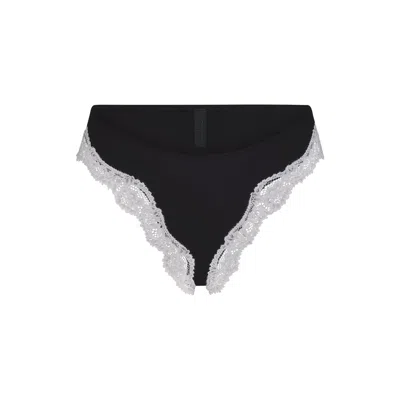Skims Fits Everybody Lace In Black