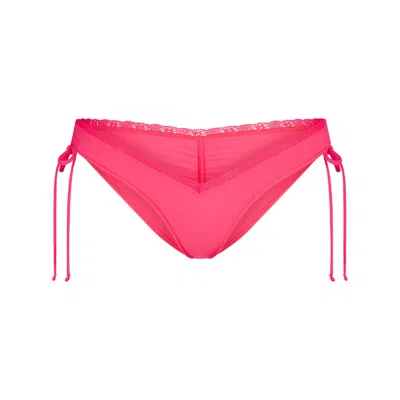 Skims Fits Everybody Lace In Ultra Pink