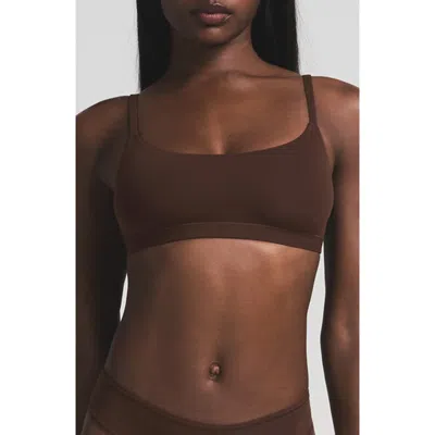 Skims Fits Everybody Scoop Bralette In Brown