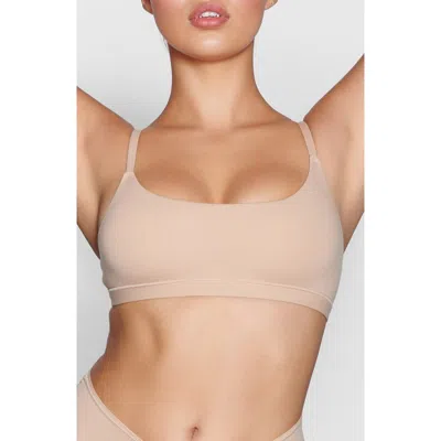 SKIMS SKIMS FITS EVERYBODY SCOOP BRALETTE