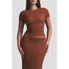 Skims Fits Everybody Short Sleeve T-shirt In Saffron