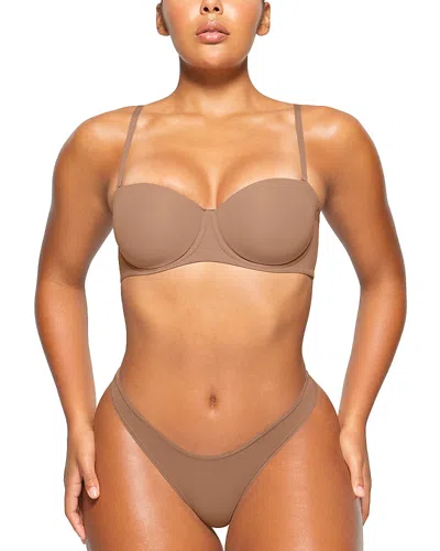 Skims Fits Everybody Strapless Bra In Brown