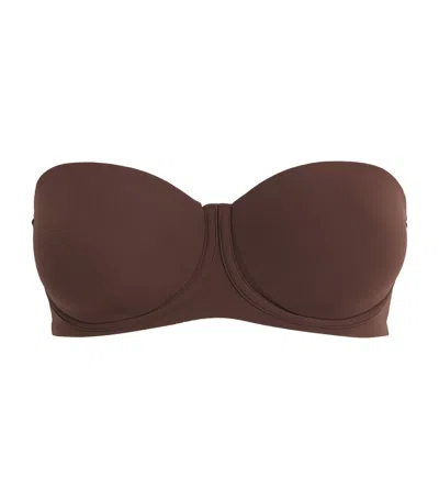 Skims Fits Everybody Strapless Bra In Brown