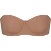 Skims Fits Everybody Strapless Bra In Sienna