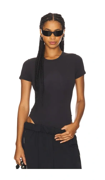 Skims Fits Everybody T-shirt Bodysuit In Black