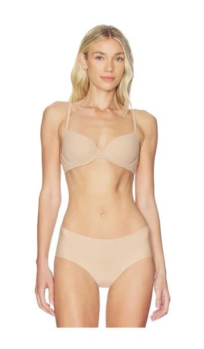 Skims Fits Everybody T-shirt Bra In Brown