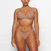 Skims Fits Everybody Underwire T-shirt Bra In Gold