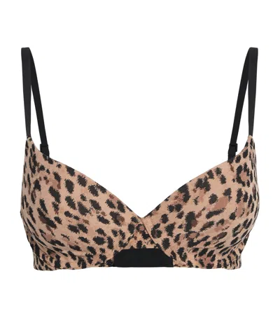 Skims Fits Everybody T-shirt Bra In Neutral