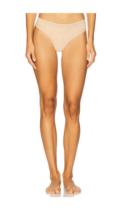 Skims Fits Everybody Thong In Brown