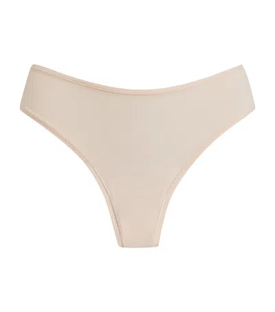 Skims Fits Everybody Thong In Gray