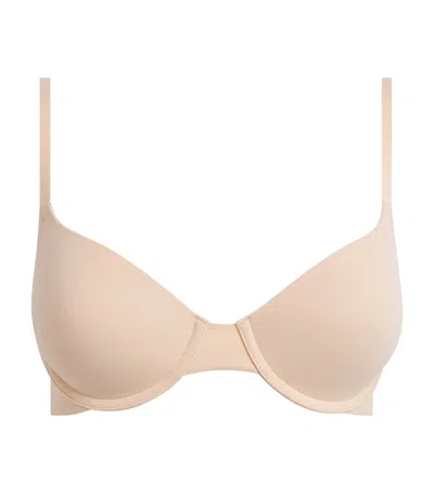 Skims Fits Everybody T-shirt Bra In Neutral