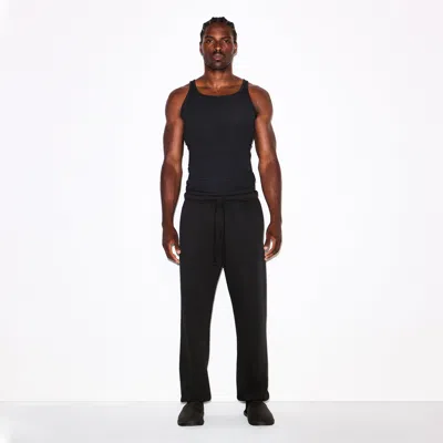 Skims Fleece Lounge In Black