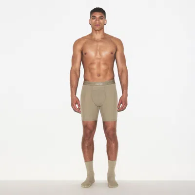 Skims Flex In Neutral