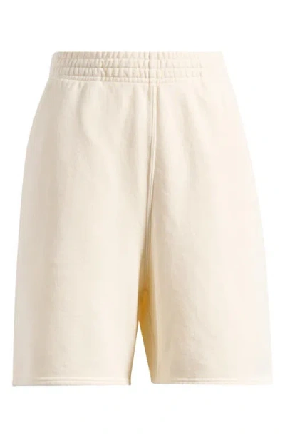 Skims French Terry Basketball Shorts In Neutral