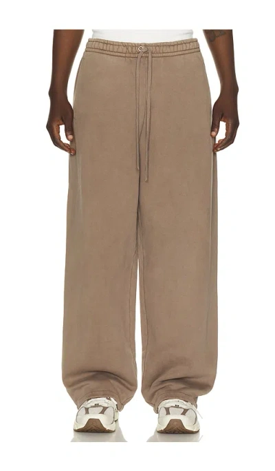Skims Heavyweight Fleece Straight Leg Pant In Neutral