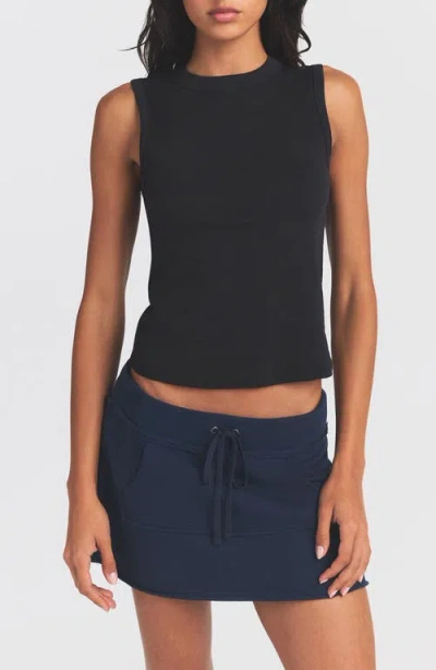 Skims High Crewneck Tank In Black