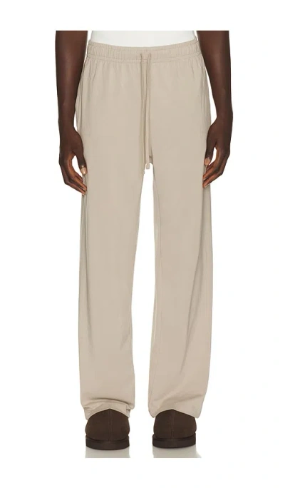 Skims Jersey Straight Leg Pant In Brown