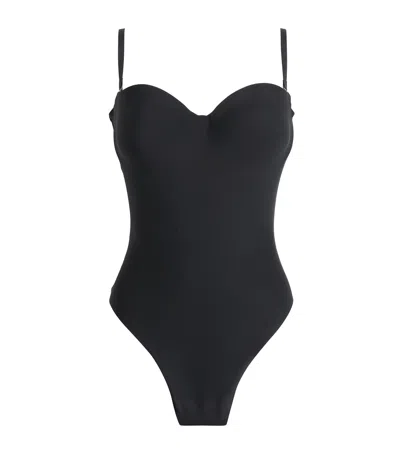 Skims Moulded Underwire Bodysuit In Black