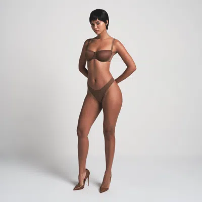 Skims No Show In Brown