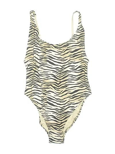 Pre-owned Skims One Piece Swimsuit In Ivory