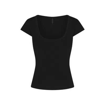 Skims Refined Knit In Black