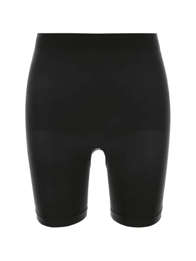 Skims Seamless Mid-thigh Shorts In Black