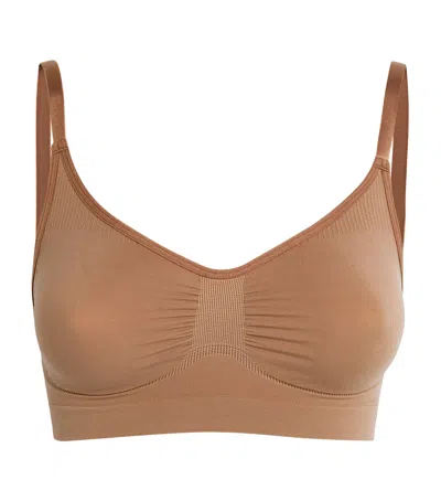 Skims Seamless Sculpt Bralette In Nude