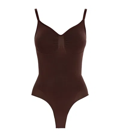 SKIMS SEAMLESS SCULPT BRIEF BODYSUIT