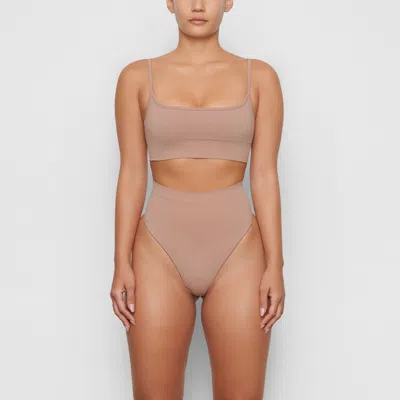 Skims Seamless Sculpt In Brown
