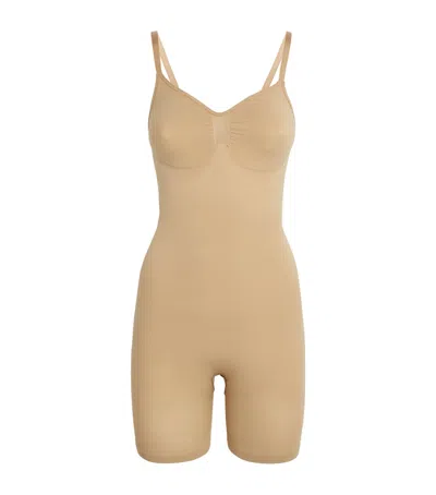 SKIMS SEAMLESS SCULPT MID-THIGH BODYSUIT