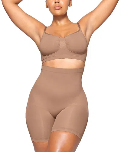 Skims Seamless Sculpt Mid Thigh Shorts