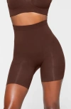Skims High-waist Shine Shorts In Cocoa