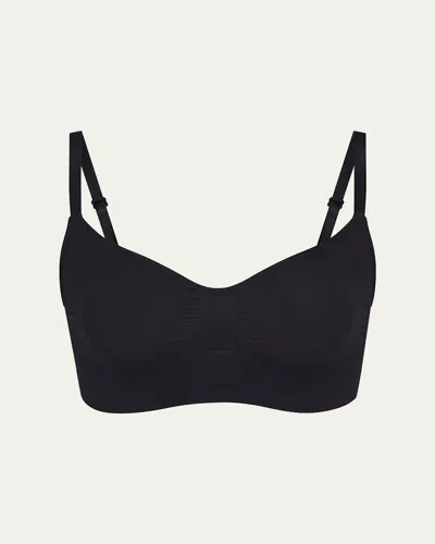 Skims Seamless Sculpt Pullover Bra In Black