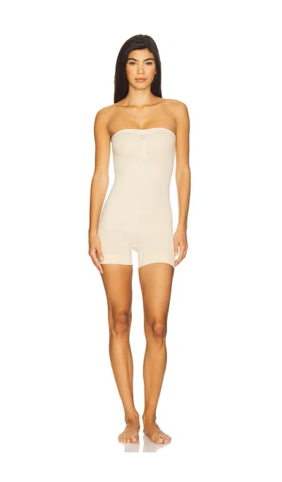 Skims Seamless Sculpt Strapless Shortie Bodysuit In Neutral