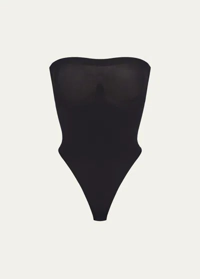 Skims Seamless Sculpt Strapless Thong Bodysuit In Onyx