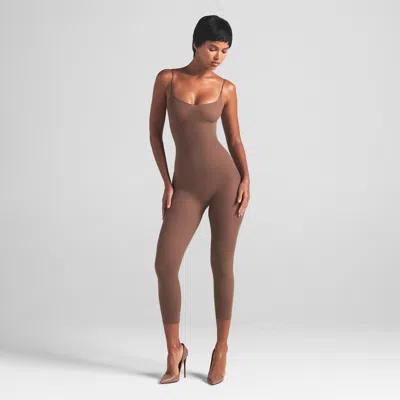 Skims Sheer Seamless In Brown