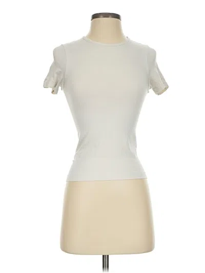 Pre-owned Skims Short Sleeve T-shirt In Ivory
